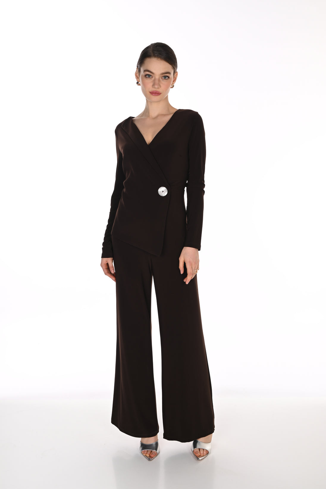 Frank Lyman 269026 Jumpsuit, V-neckline