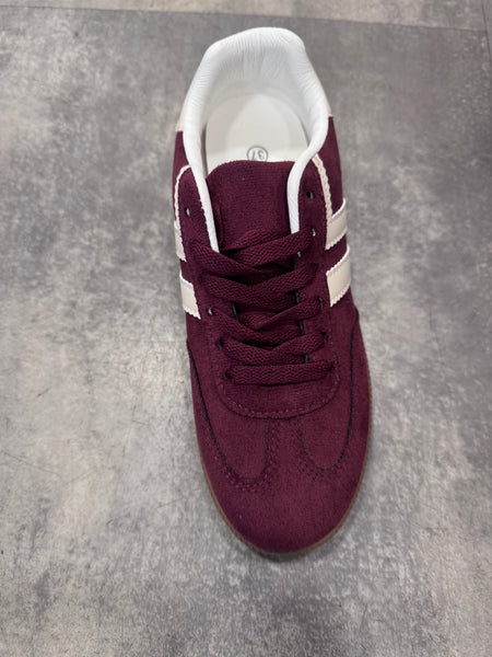 Winnie Winered trainer