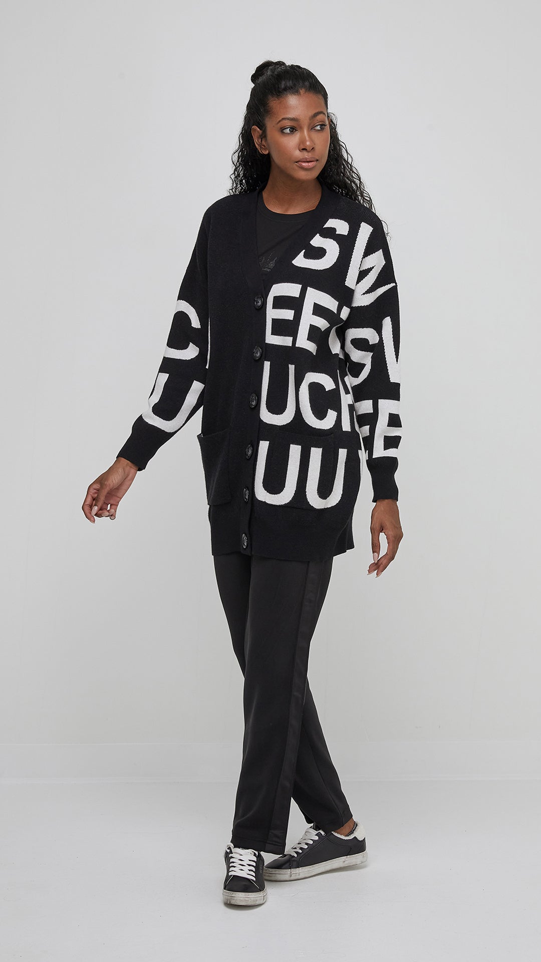 UCHUU 909 Cardigan