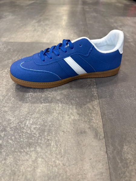 Barbara Blue trainer