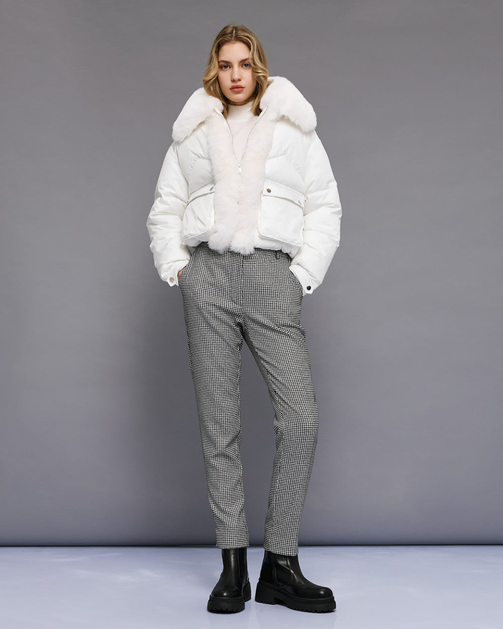 Access fashion 9112 short jacket faux fur detail