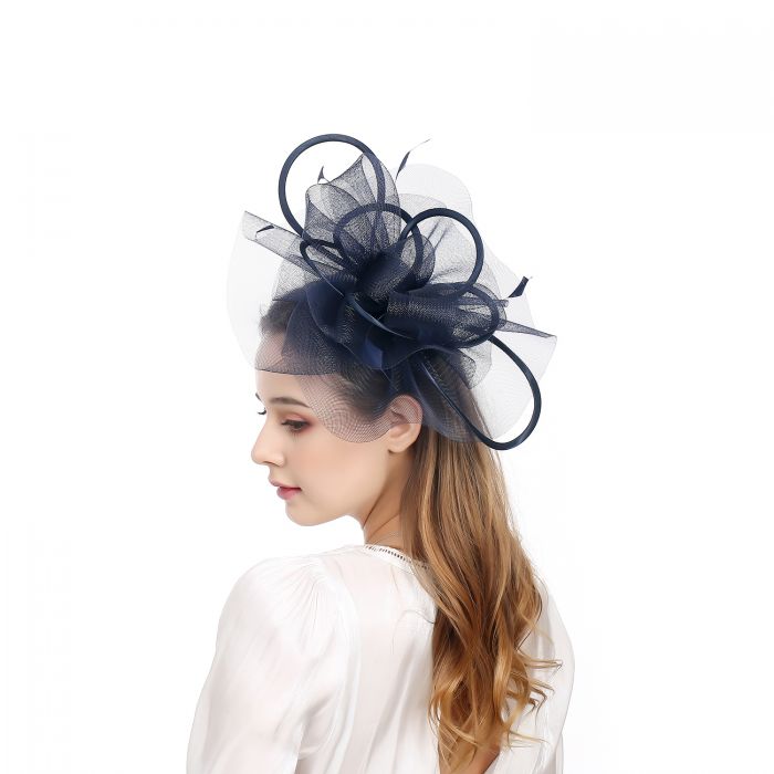 9004 Delicate Mesh Loops and Feather Fascinator