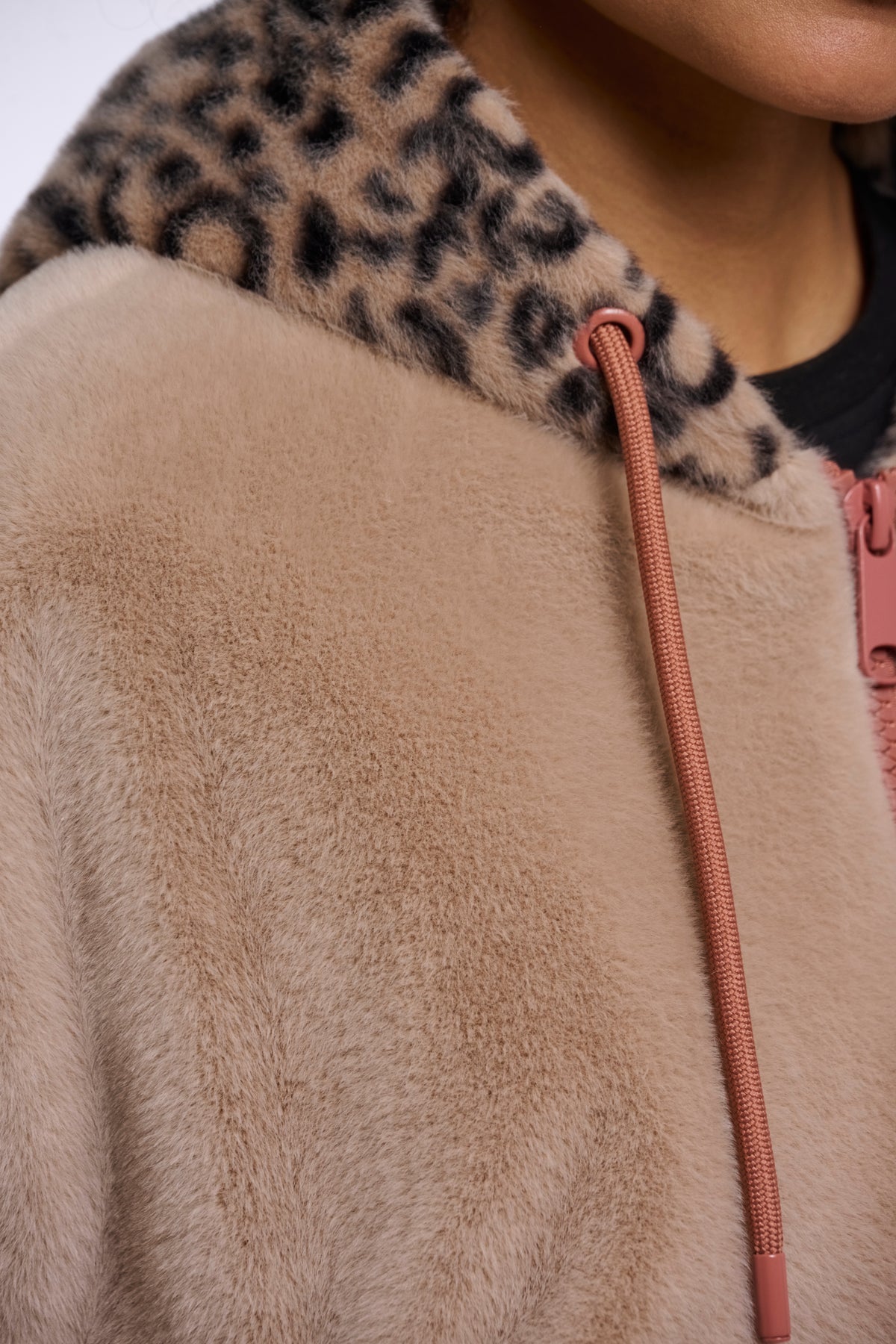 Rino & Pelle ORI JACKET WITH ZIPPER AND HOOD