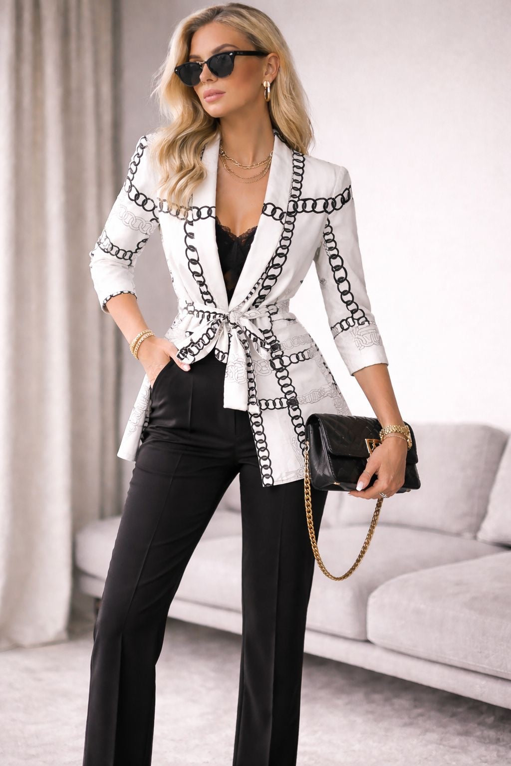 Elli White. Jacket with chain print