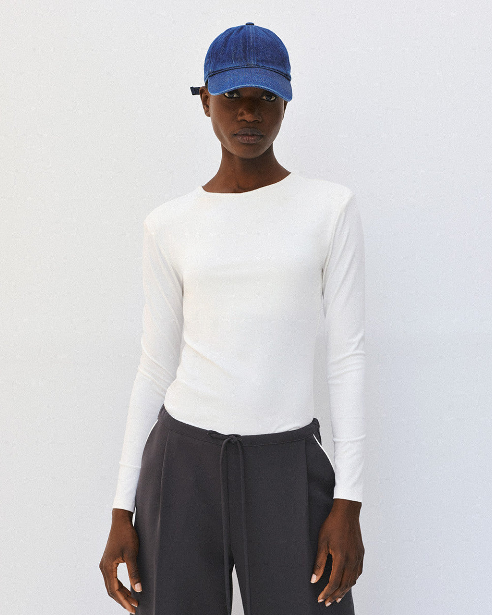 Access Fashion 64-2008-141 Long-sleeved blouse with padded shoulders