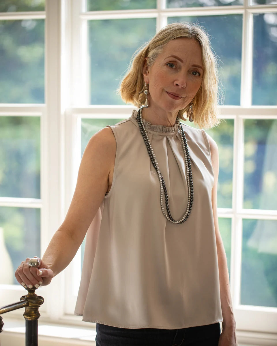 CHALK IMOGEN TOP. Glacier