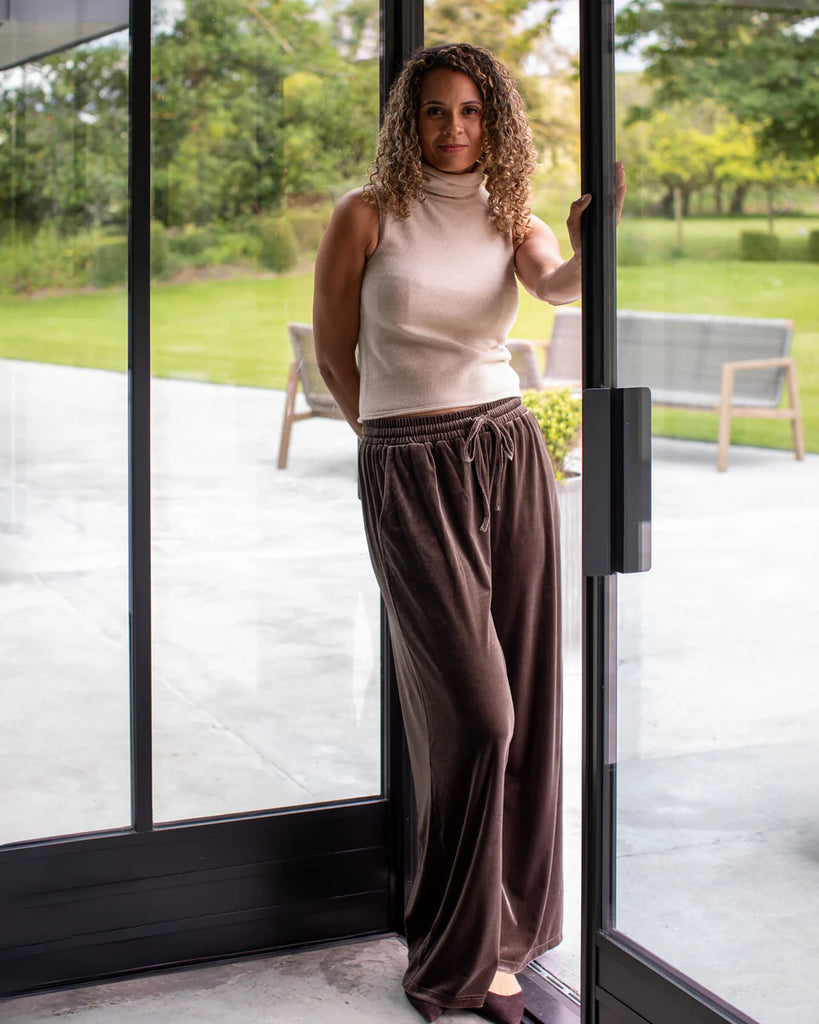 CHALK POSY ROLL NECK TOP | LIGHT STONE