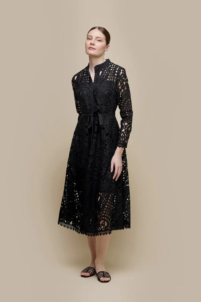 UCHUU 032 Broderie Anglaise Dress Black