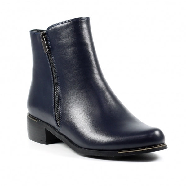 Lunar Brise ankle boot