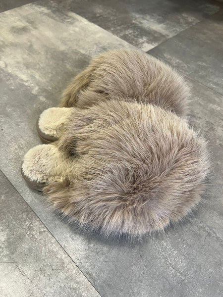 Slippers faux fur cream