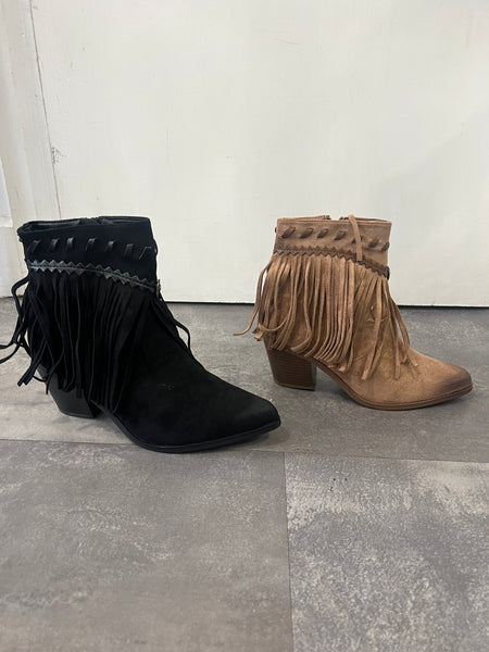 Feather trim ankle boot- black