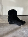 Low heeled  toe top black western boot