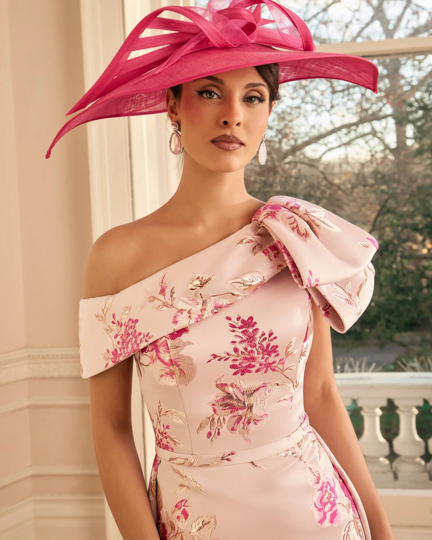 Veni Infantino 992829 Almond/Hot pink