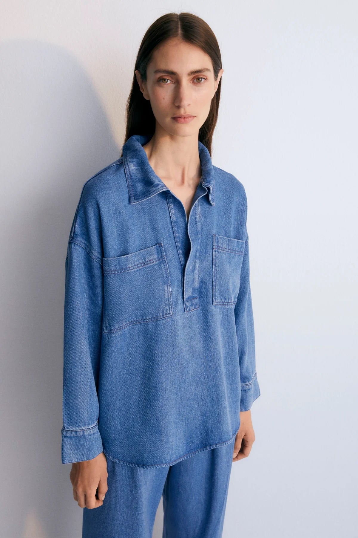 The new society Micenas woman’s shirt