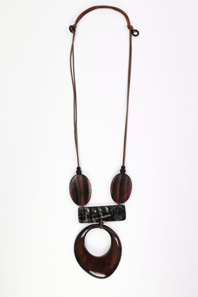 Naya NAW26344 Elongated Disc Necklace With Stripe Bar And Disc