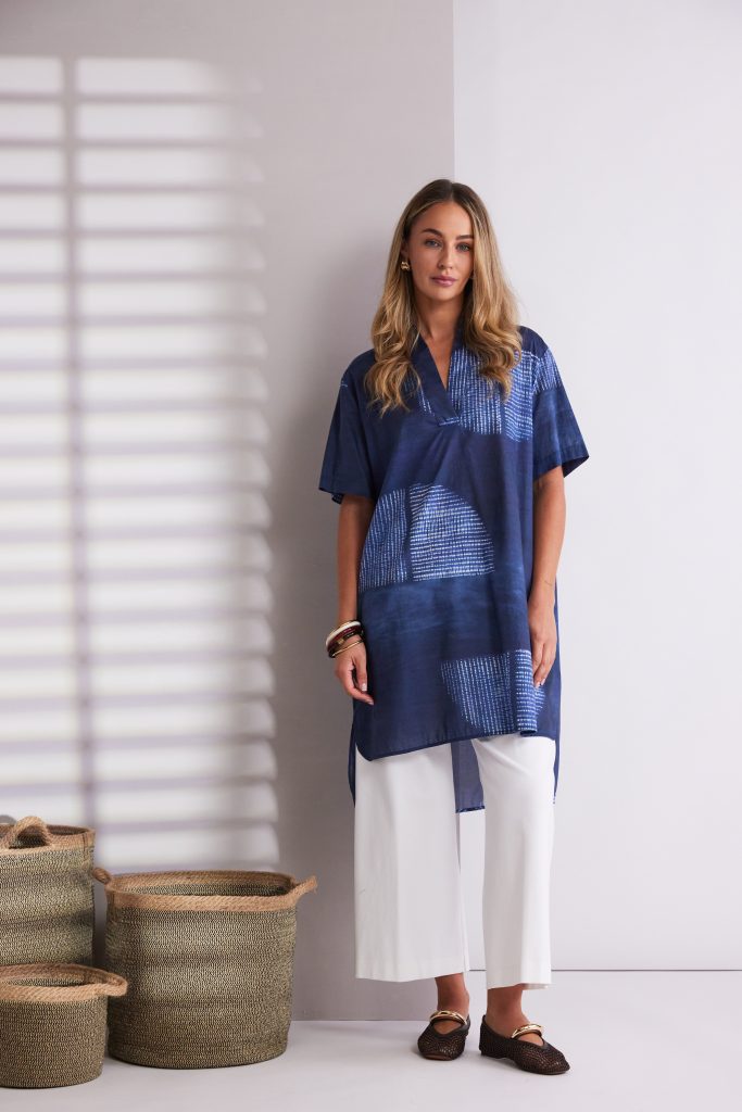 NAYA NPA26278 Semi circle print long shirt