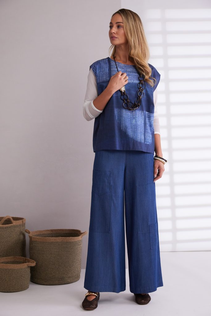 NAYA NPA26279 Semi circle print round neck top