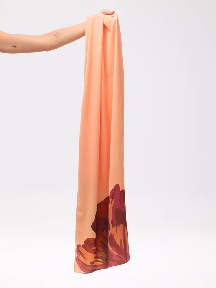 MIOH Cape maxi. Maxi floral print cape