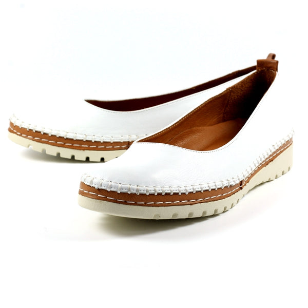DOVE WHITE LEATHER PUMP SHOE