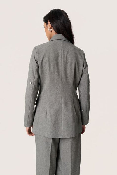 Soaked in Luxury SLLilu Corinne Fitted blazer