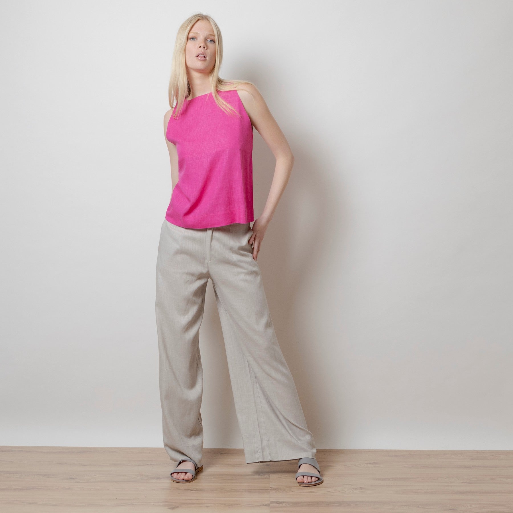 AGGEL 315536 linen crop top Fuchia