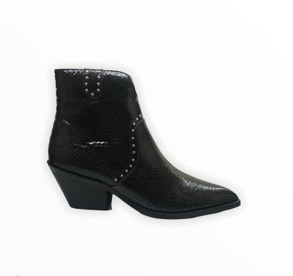 Vanessa Wu 1997 Boot