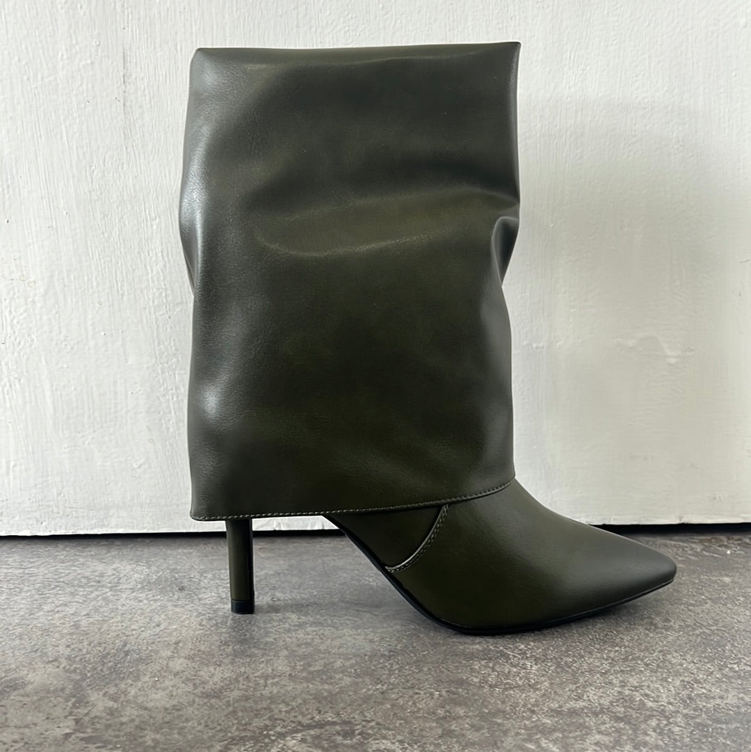 Fold over ankle khaki boot