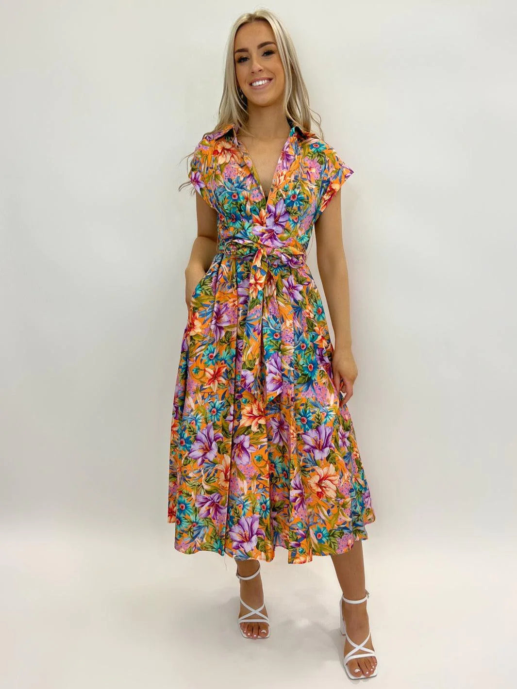 Arggido 46665 dress with tie belt