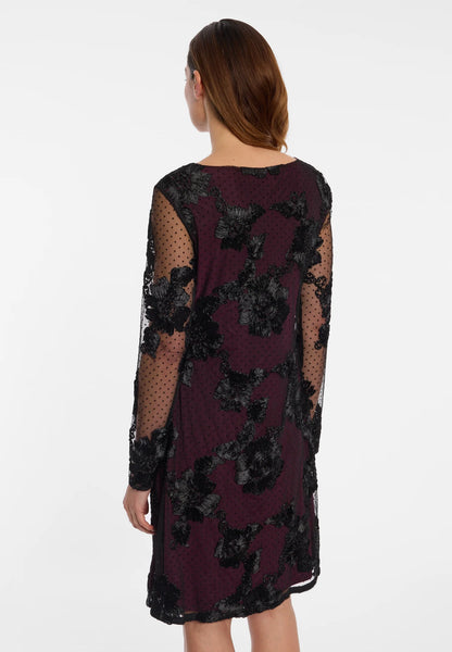 ana alcazar 042116 Red black
