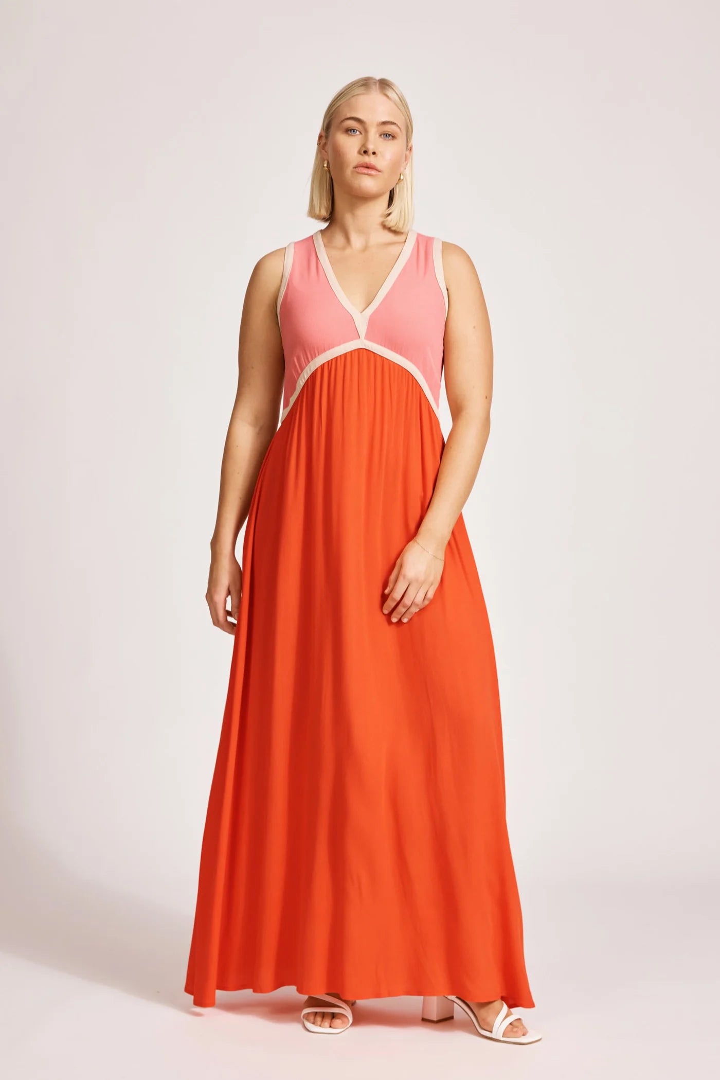 Eb & Ive ALEGRIA SPLICED MAXI DRESS - CAMEO/CORAL
