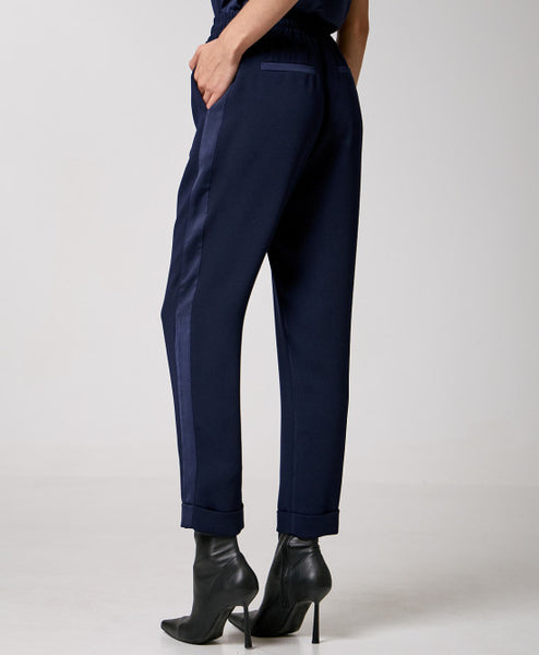 Access Fashion 5036/1049 Trouser suit with satin detail