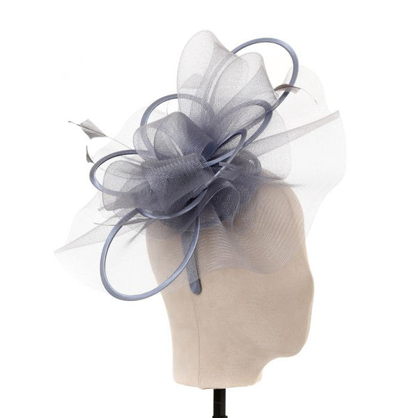 NF2019004 Delicate Mesh Loops and Feather Fascinator