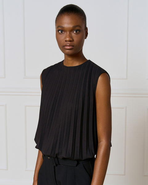 Access Fashion 2052 Pleated crop top