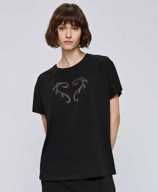 Access fashion 2152 T-shirt with embossed detail