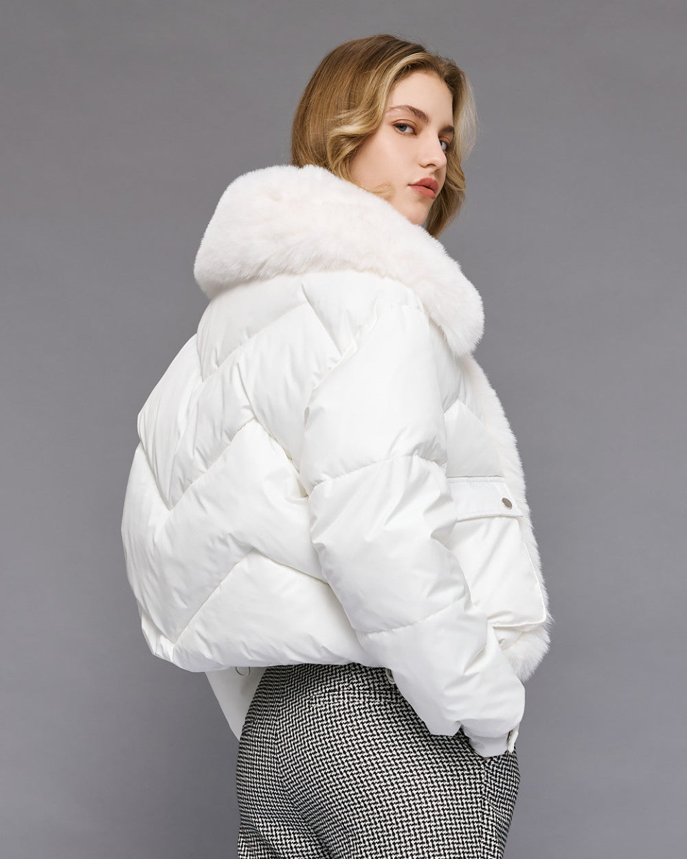 Access fashion 9112 short jacket faux fur detail