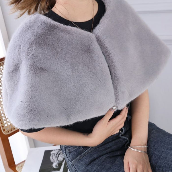 Sleeveless faux fur shrug