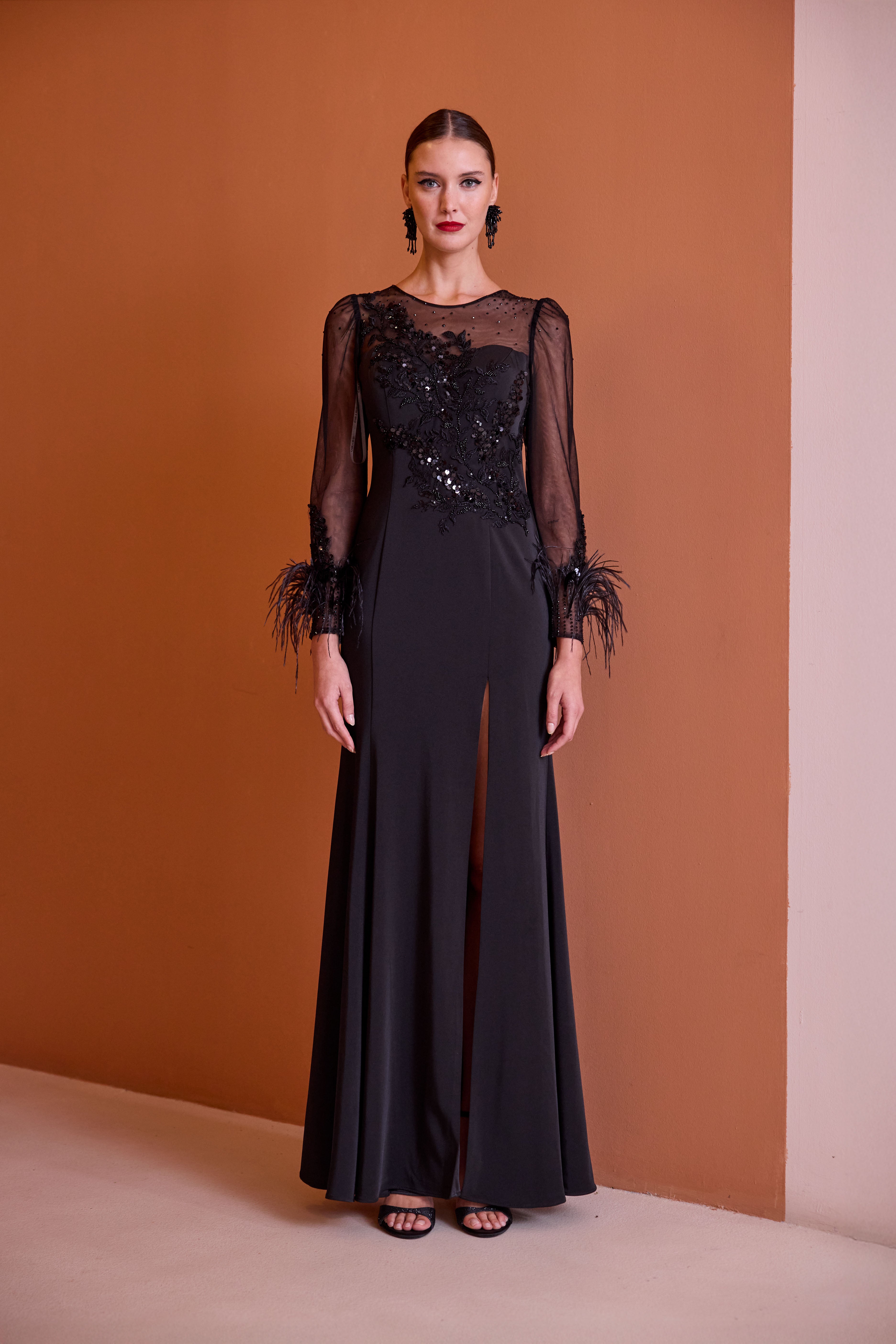 Carla ruiz  52729 Black satin long dress