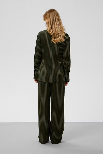 Soaked in luxury. SLCinna Shirt. Roisin Stripe / Green