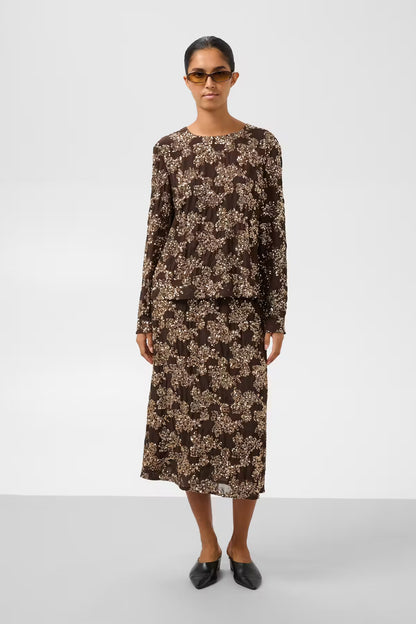 Soaked in Luxury. SLAydea Skirt midi