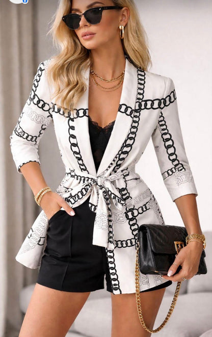 Elli White. Jacket with chain print