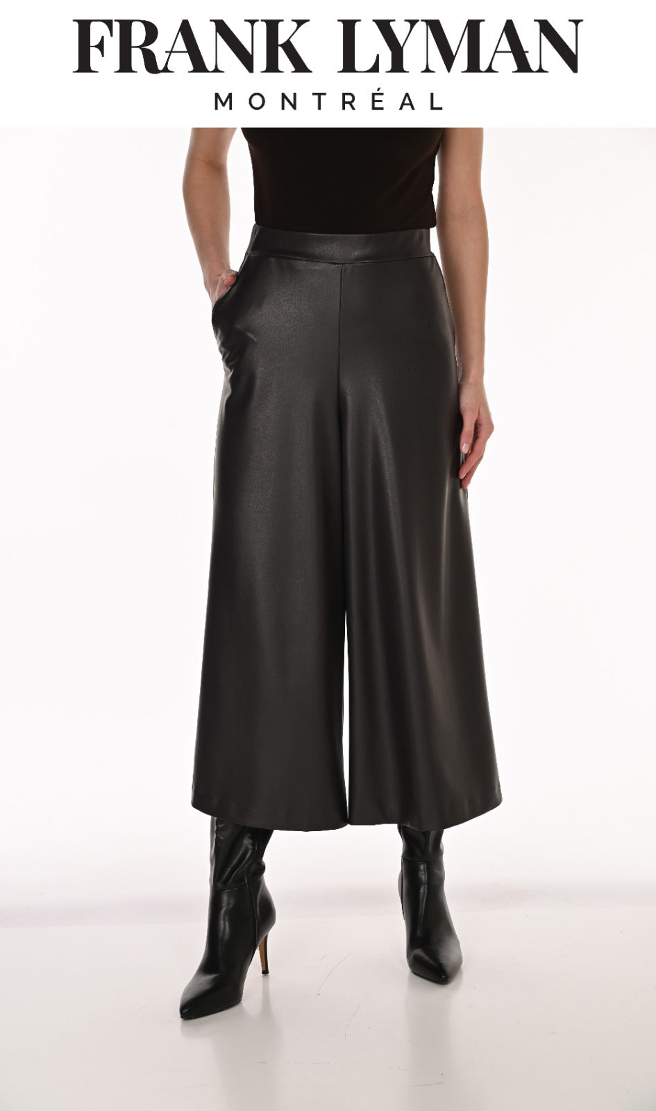 Frank Lyman 263269 Faux leather pants. Chocolate