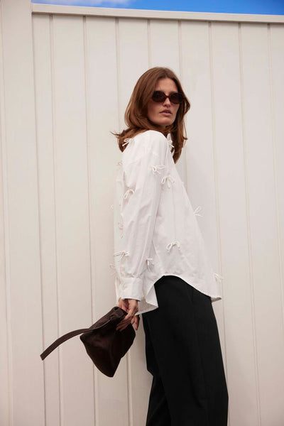 Soaked in Luxury SLJoa Bow Shirt