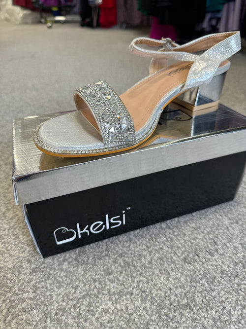 Kelsi S219 Silver heel sandal
