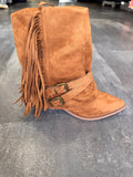 Frankie Fringed   cowboy bout Camel