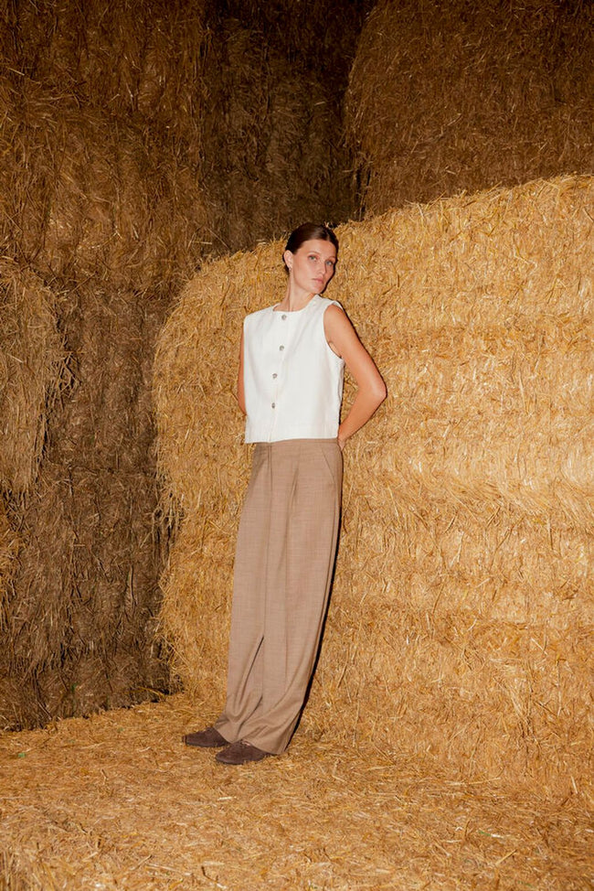 Soaked in Luxury SLRina waistcoat Whitecap