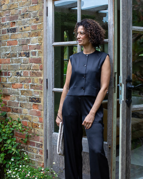CHALK SALLY WAISTCOAT | BLACK