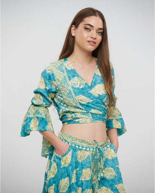 BLE  348 0757 Green  shorts