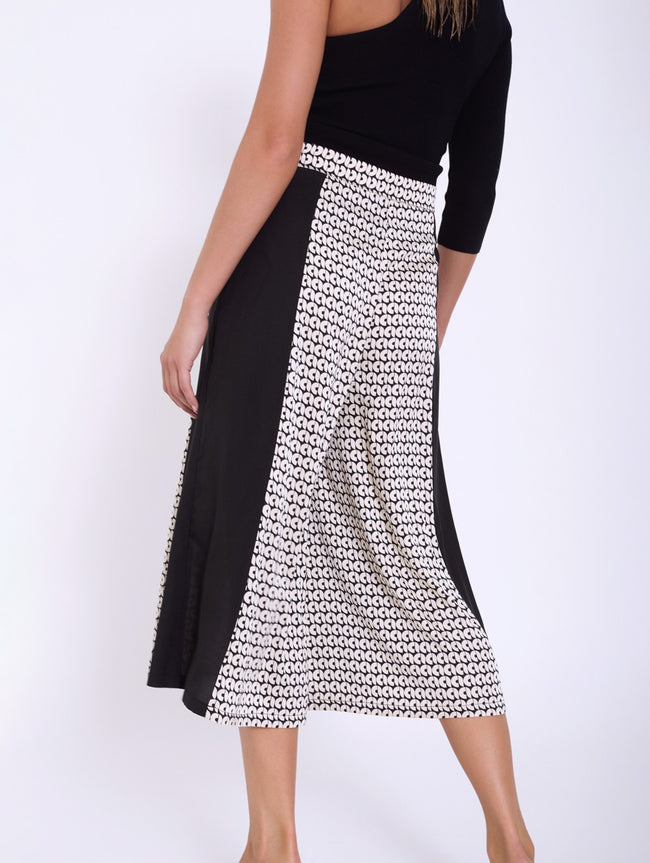 SKATIE BRAND  Satin printed Trouser