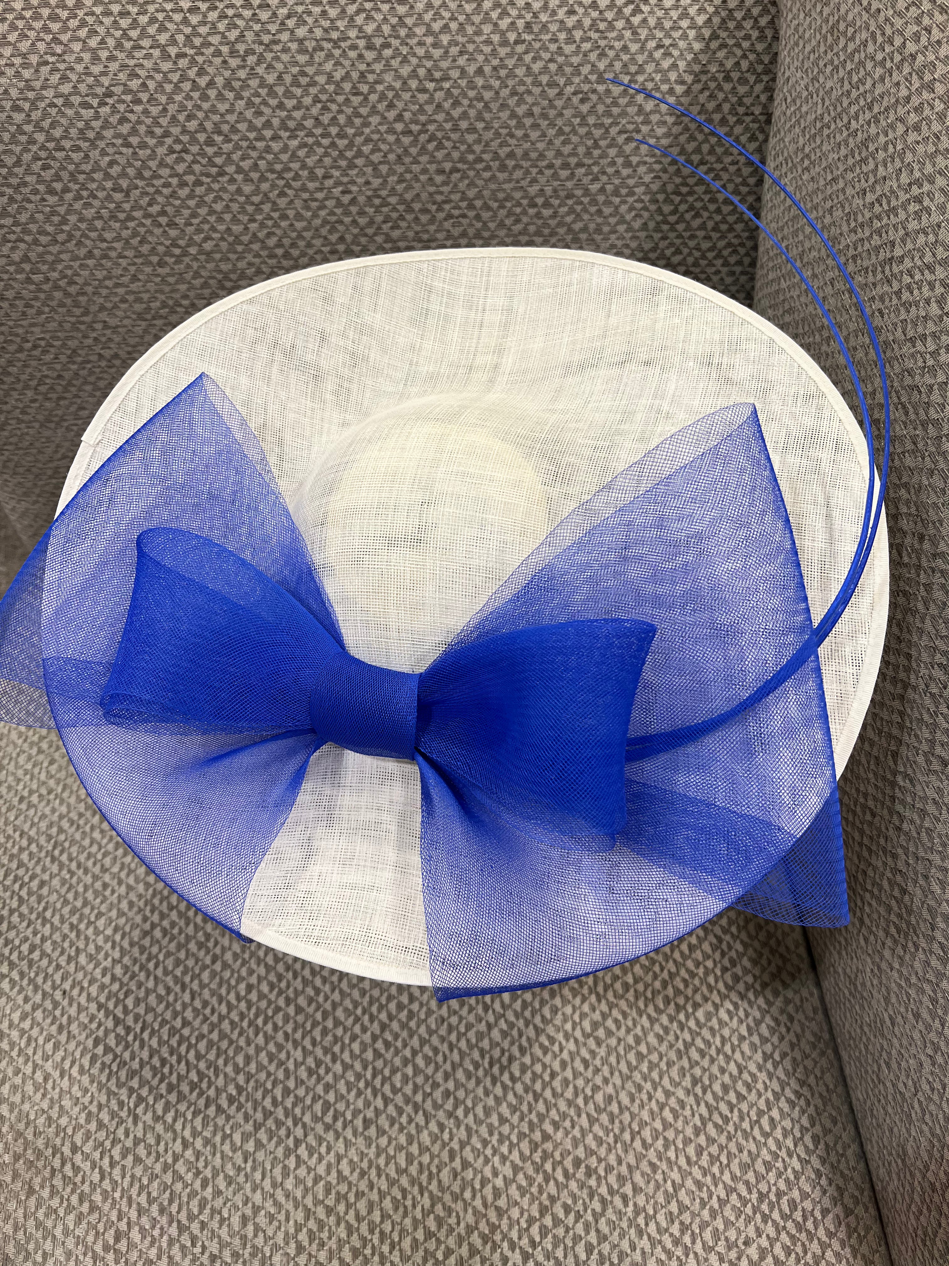 Hostie Hats. Prado. Electric blue