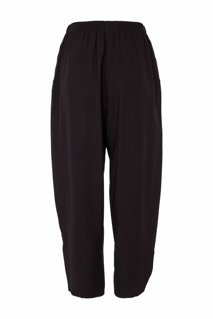 NAYA NAS25217 Pull up trouser with curved detail at hem